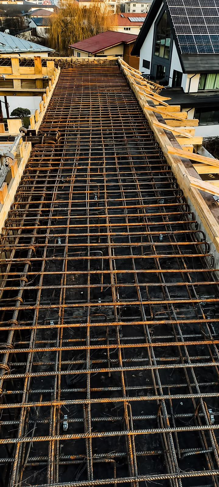 Detalii privind nodurile structurale dintre stâlpi și grinzi